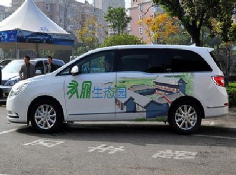 瓮安户外车贴喷绘如何保持效果?